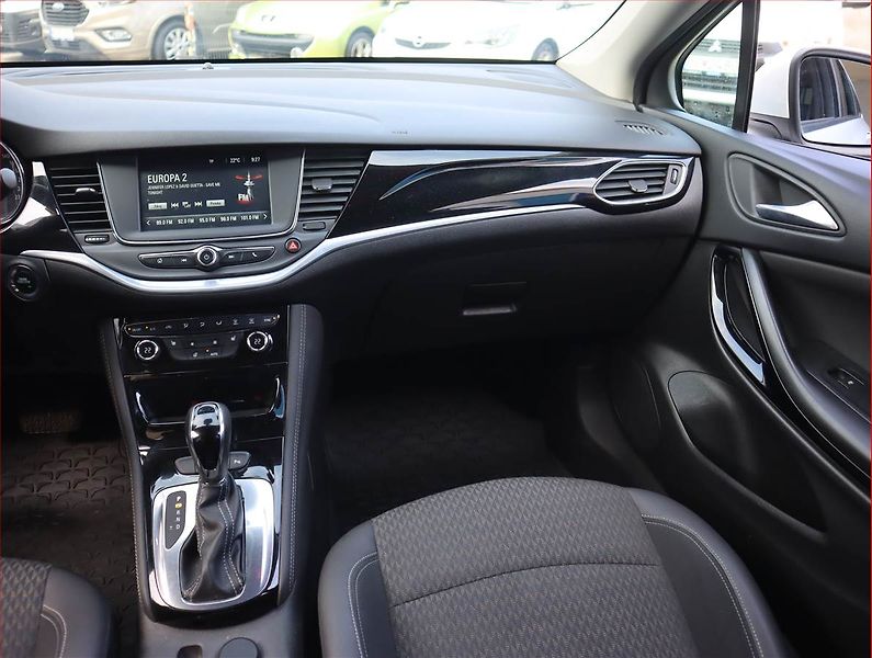 Opel Astra (2017) 1.6 CDTI, Automat, Serv.kniha - fotka 8 z 19