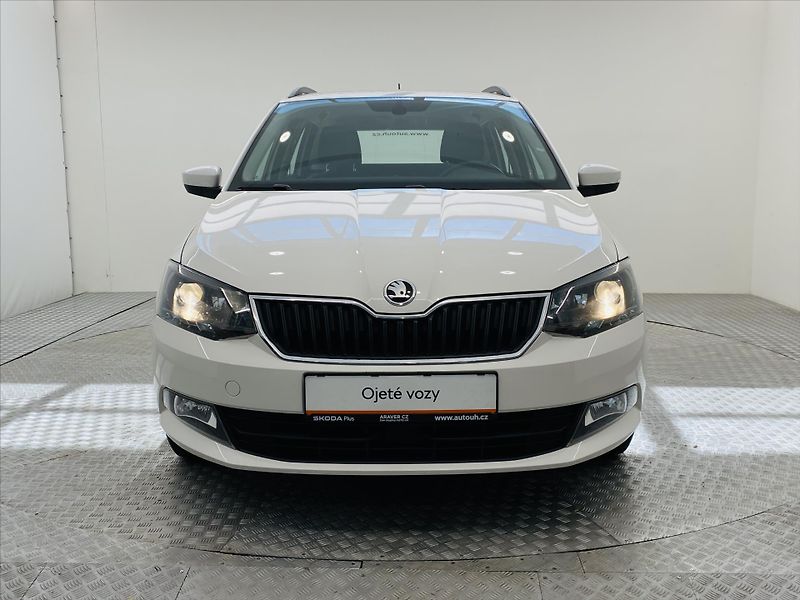 Škoda Fabia 1,4 TDI 66kW Style - fotka 4 z 24