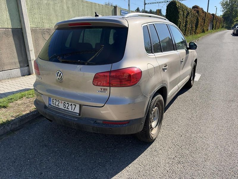 Volkswagen Tiguan (2014) Důvod prodeje zvětšení rodiny - fotka 5 z 22