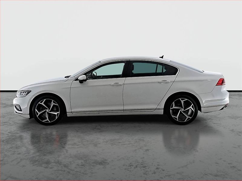 Volkswagen Passat (2020) 1.5 TSI, Automat, Kůže, Navi - fotka 3 z 18