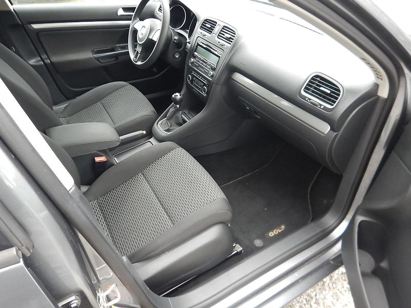 Volkswagen Golf V VARIANT 1.4 TSI, DIGIKLIMA - fotka 13 z 29