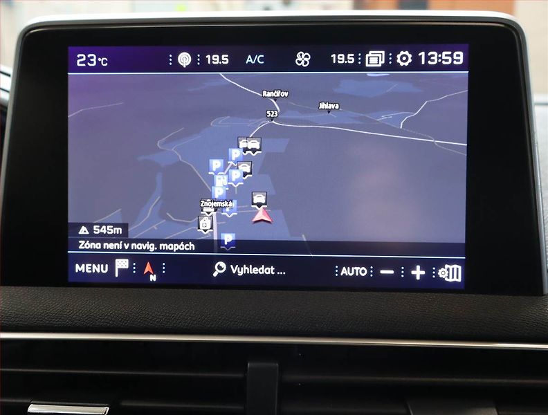 Peugeot 5008 (2019) PureTech 130, 7 míst - fotka 13 z 25