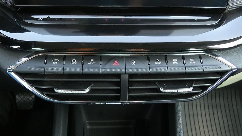 Škoda Octavia 2,0 TDI Style DSG 4X4 110 kW - fotka 18 z 28