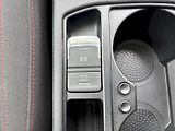 Volkswagen Touran (2017) 1.4 TSi 110kW DSG - náhled 33