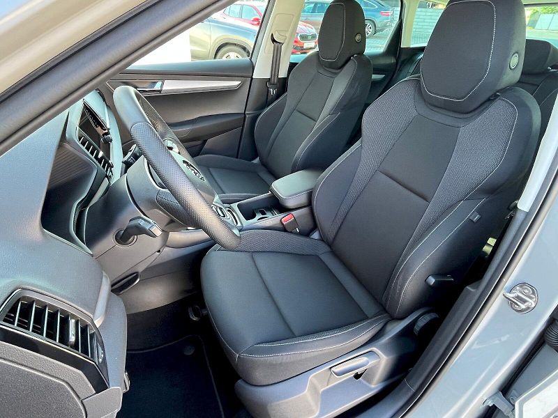 Škoda Karoq (2024) Drive 1.5TSi 110kW 7°automatic - fotka 10 z 30