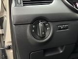 Škoda Octavia 1,6 TDi 6ST. MAN. NAVI SENZORY - náhled 8