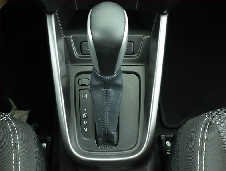 Suzuki Vitara (2018) 1.0 BoosterJet, Automat - fotka 13 z 16