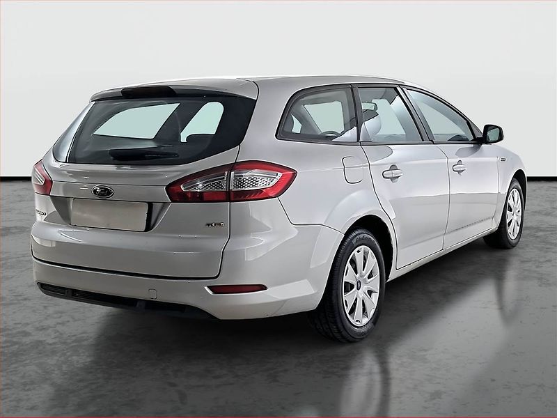 Ford Mondeo (2010) 2.0 TDCi, udržované - fotka 5 z 15
