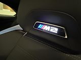 BMW M2 (2024) 338KW KARBONOVÁ STŘECHA TOP!!! - náhled 15