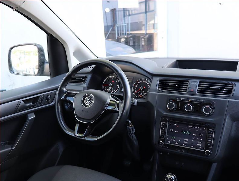 Volkswagen Caddy (2016) Maxi 2.0 TDI, 5Míst, SR - fotka 7 z 14