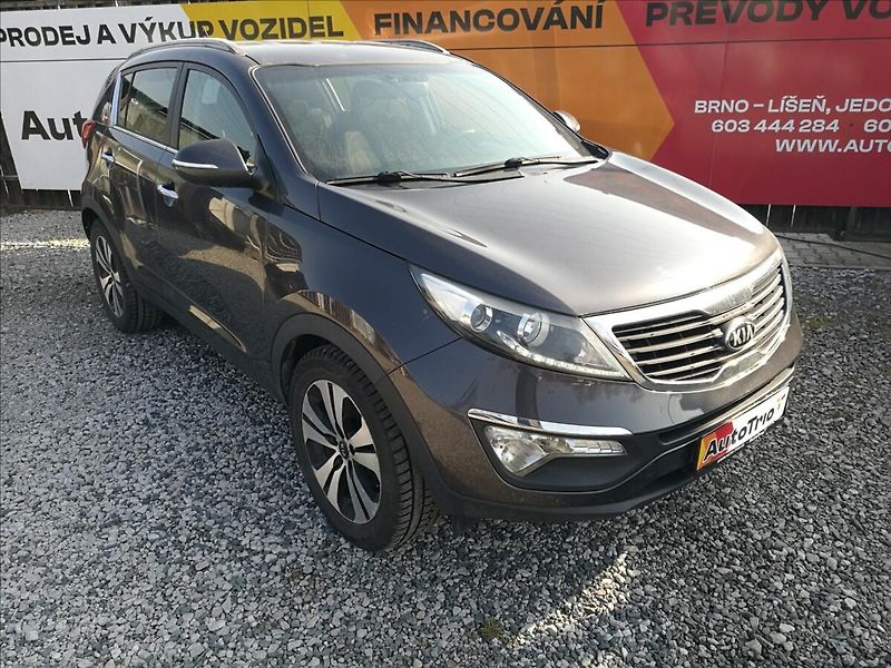 Kia Sportage 1,7 CRDi - fotka 2 z 19