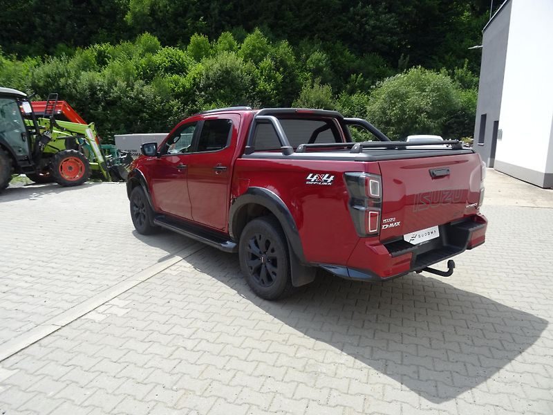Isuzu D-Max V-Cross 1.9L 163K 4x4 6st. A/T - fotka 7 z 50
