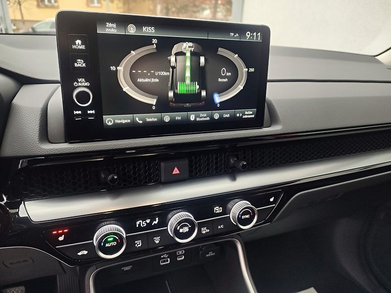 Honda CR-V (2026) 2.0 e:HEV ELEGANCE REZERVACE - fotka 13 z 17
