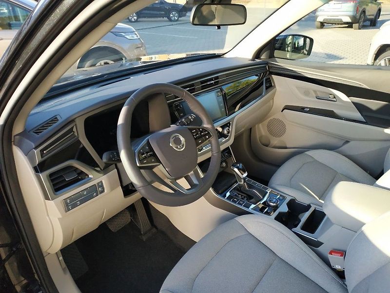 KGM Korando 1.5T, SYLE+,4WD, AT, SKLADEM - fotka 12 z 30
