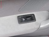 Volkswagen Touran (2006) 1.4TSi, autoAC, temp - náhled 12