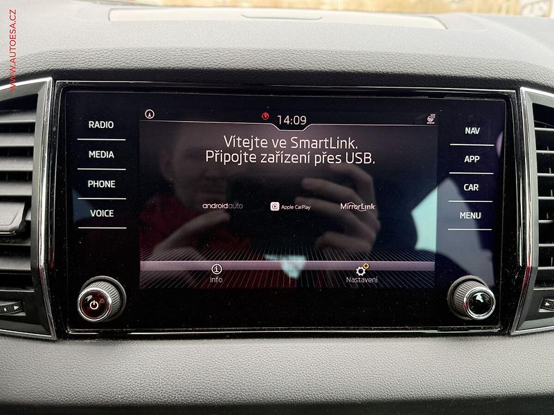 Škoda Karoq (2019) 2.0 TDi 4x4, ČR, Style, DSG - fotka 16 z 22