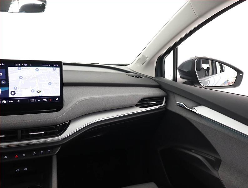 Škoda Enyaq (2021) 60 (62 kWh), SoH 91% - fotka 8 z 27