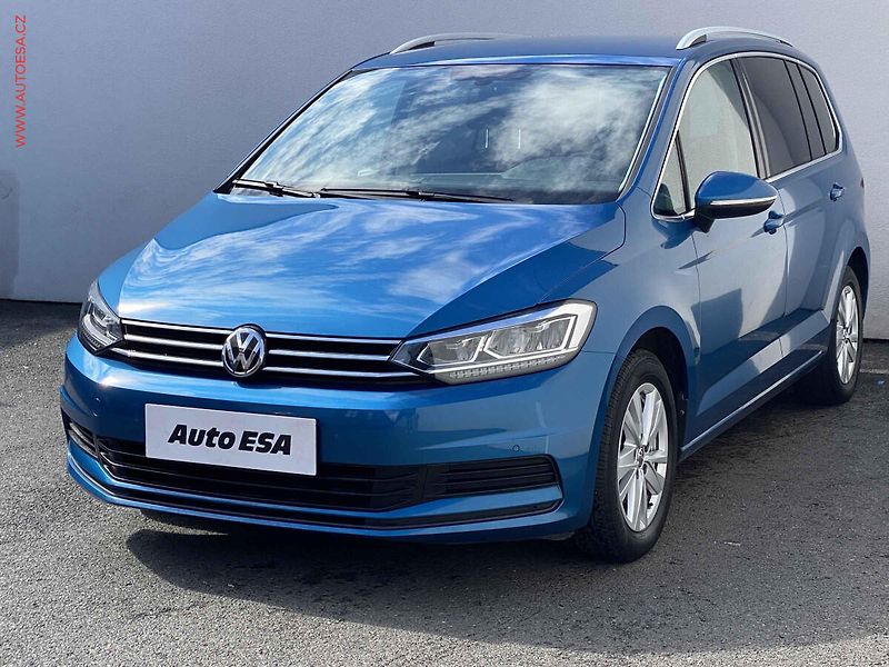 Volkswagen Touran (2019) 1.5TSi, 2.maj,ČR, AC, LED - fotka 3 z 18