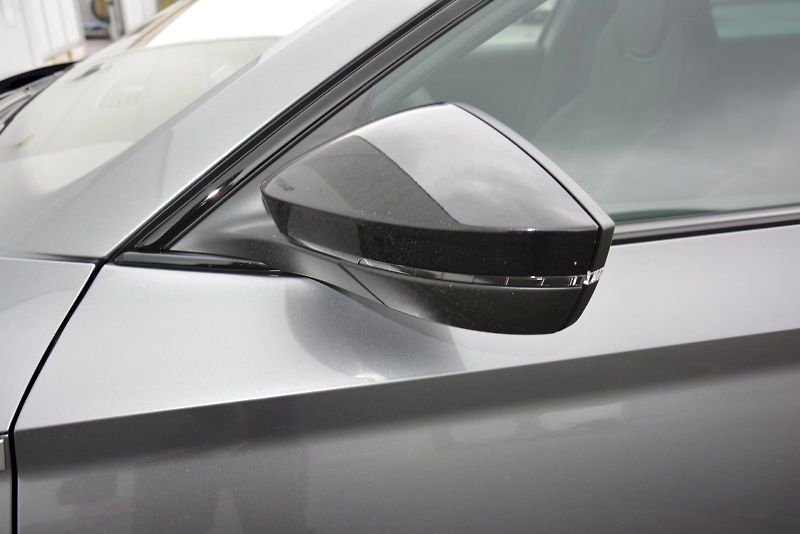 Škoda Superb (2024) Combi SportLine 2,0 TDI 147 kW - fotka 16 z 25