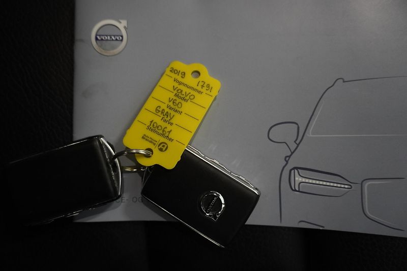 Volvo V60 2,0 D4 POLESTAR INSCRIPTION - fotka 35 z 35