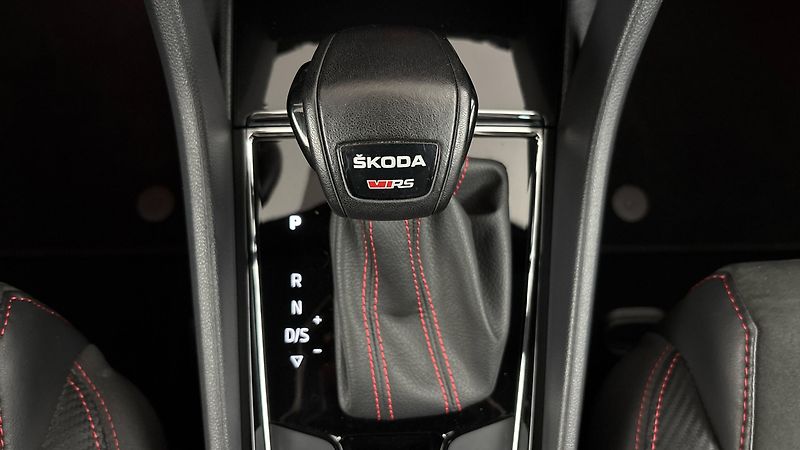 Škoda Kodiaq 2.0 TSI DSG 4x4 RS - fotka 26 z 30