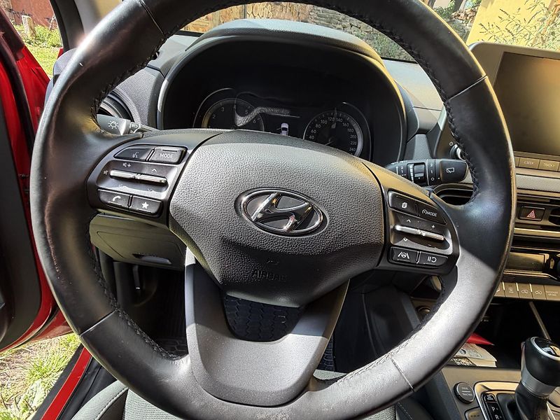 Hyundai Kona (2022) Hyundai Kona 1,6 T-GDI 2W DCT - fotka 14 z 14