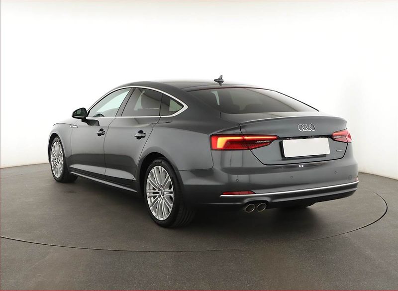 Audi A5 (2017) 2.0 TDI - fotka 4 z 25