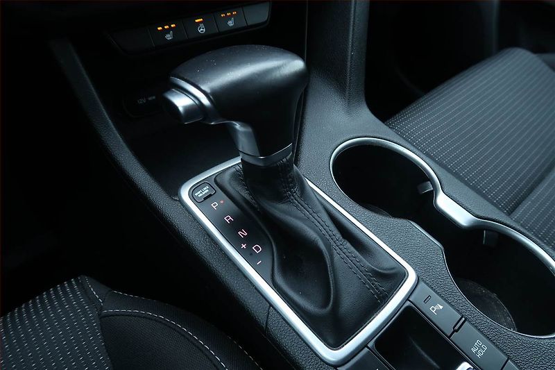 Kia Sportage (2021) Black Edition 1.6 CRDi - fotka 13 z 26