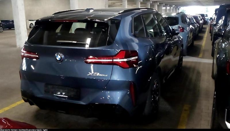 BMW X3 xDrive20d - fotka 3 z 12