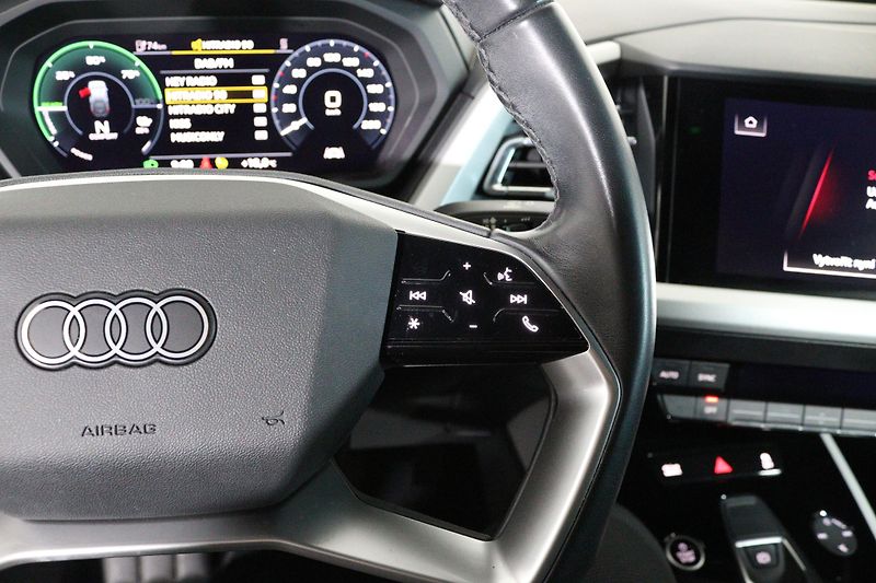 Audi Q4 e-tron Sportback - fotka 17 z 26