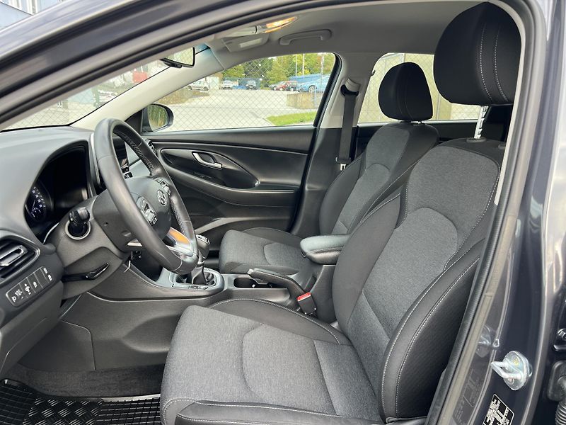 Hyundai i30 1.5T-GDi KAMERA PŮVOD ČR 1.MAJ - fotka 9 z 47