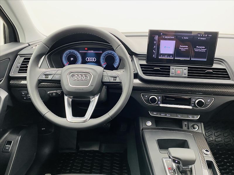 Audi Q5 2,0 S-LINE 40TFSI 150kW - fotka 10 z 26