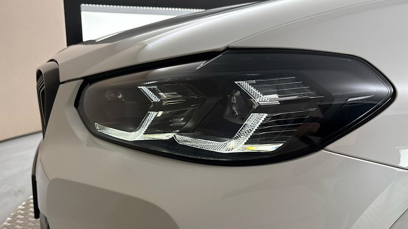 BMW X3 20d AUT xDrive M-paket - fotka 18 z 34