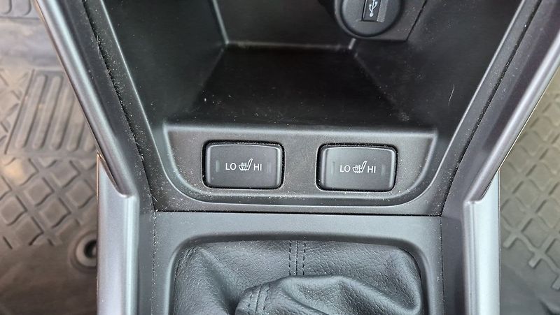 Suzuki S-Cross 1.4 BoosterJet 4x4 Premium - fotka 21 z 25