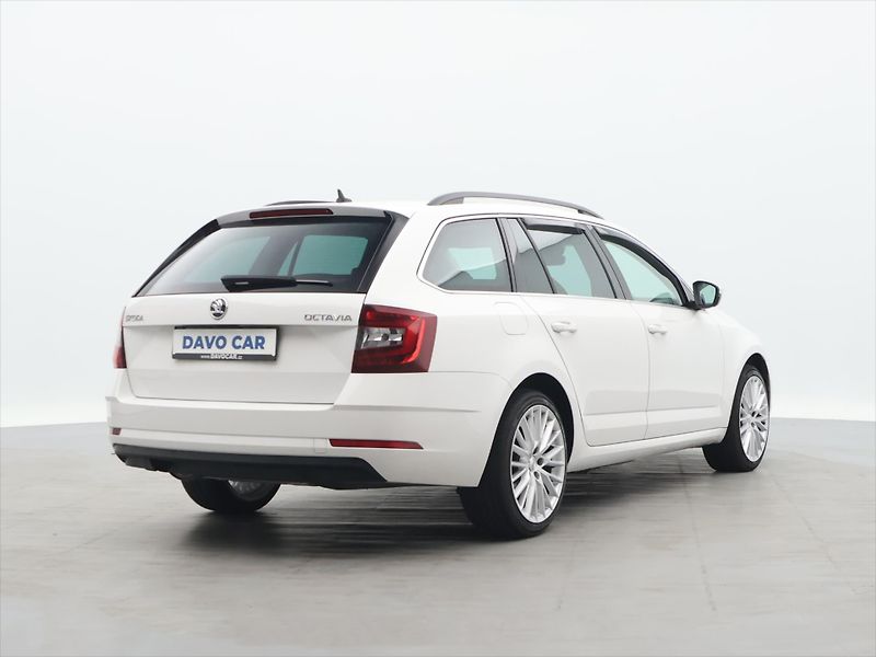 Škoda Octavia 1,5 TSI 110kW DSG Style LED - fotka 7 z 29