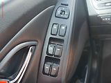 Hyundai ix35 (2013) 1.6 GDI, ČR, AC, výhřev sed. - náhled 12