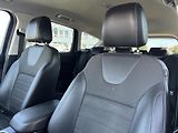 Ford Kuga 2.0TDCi 4x4 TAŽNÉ TEMPOMAT  - náhled 10