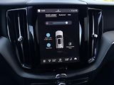 Volvo XC60 B5 AWD // PLUS DARK // 1.maj.  - náhled 31