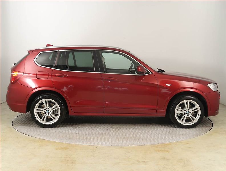 BMW X3 (2014) xDrive30d, 4X4, Automat, Kůže - fotka 6 z 21