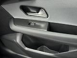 Opel Grandland GS Hybrid 1.2 TURBO (107kW/145 - náhled 16