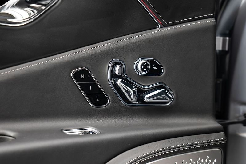 Bentley Flying Spur W12 360/LED/Pano/Ventilovaná a - fotka 13 z 27
