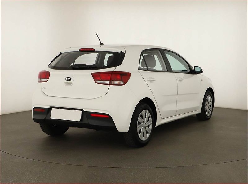 Kia Rio (2019) 1.25 CVVT, ČR,1.maj - fotka 5 z 12