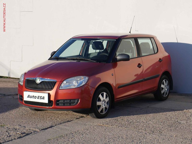 Škoda Fabia (2008) 1.2i, ČR, AC, tažné - fotka 3 z 15
