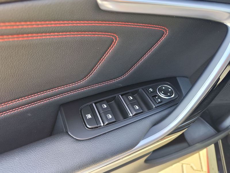 Kia Pro_Ceed 1.6 T-GDI/150kW GT DCT - fotka 33 z 38