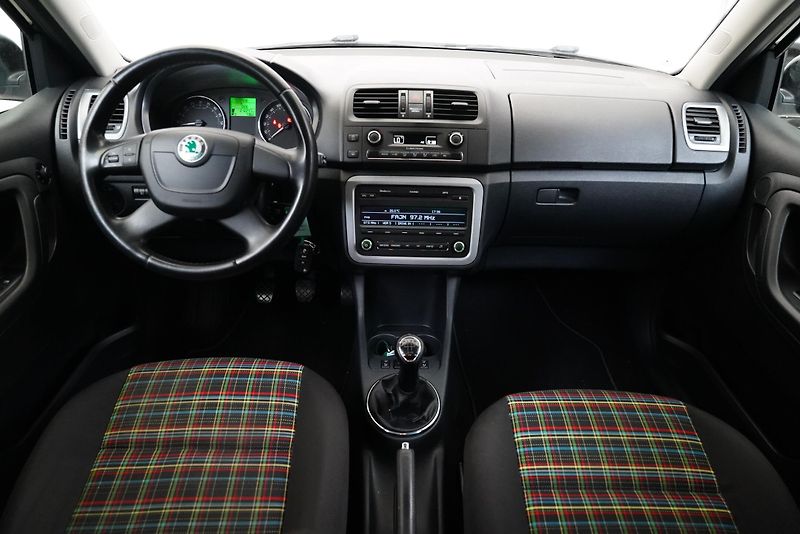 Škoda Fabia - fotka 5 z 23