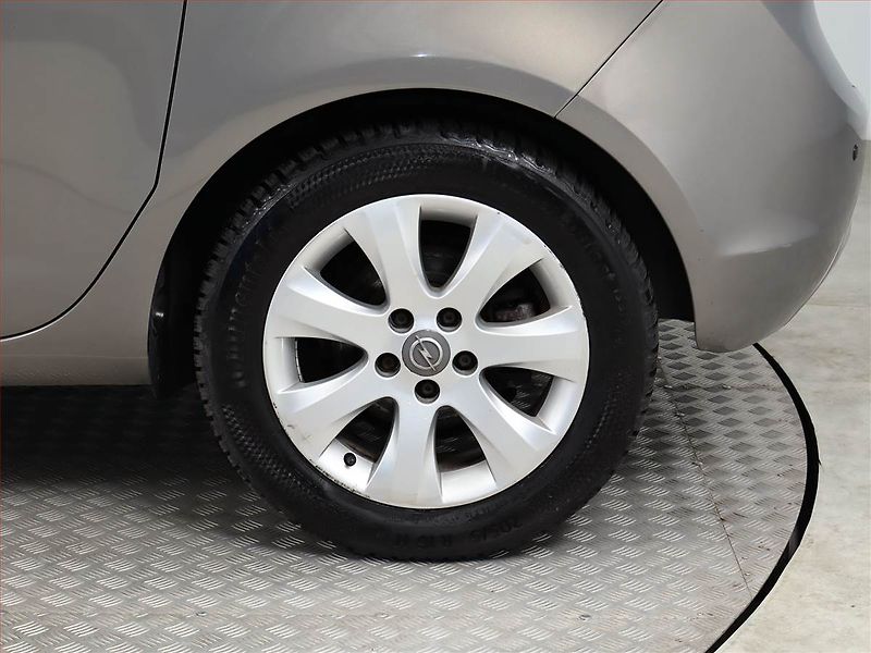 Opel Meriva (2010) 1.4 i, Serv.kniha, Tempomat - fotka 12 z 14