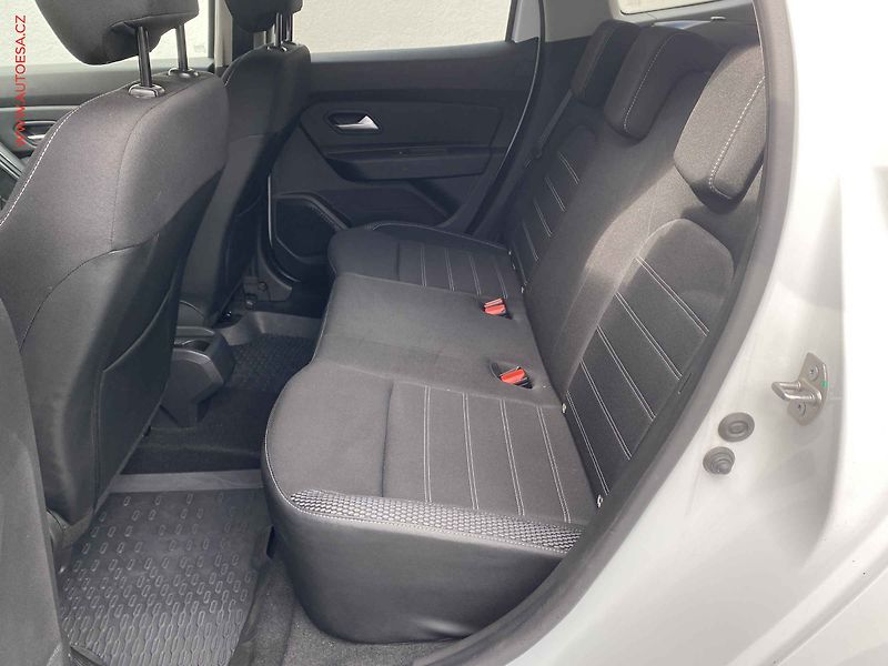 Dacia Duster (2018) 1.6 SCe 2WD, 1.maj,ČR - fotka 10 z 14