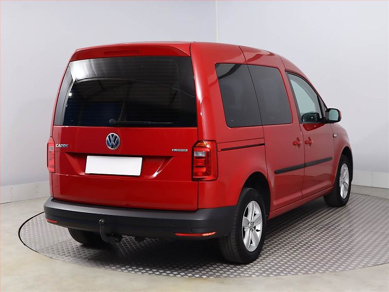 Volkswagen Caddy (2021) 1.4 TGI CNG, 5Míst, ČR, DPH - fotka 5 z 14