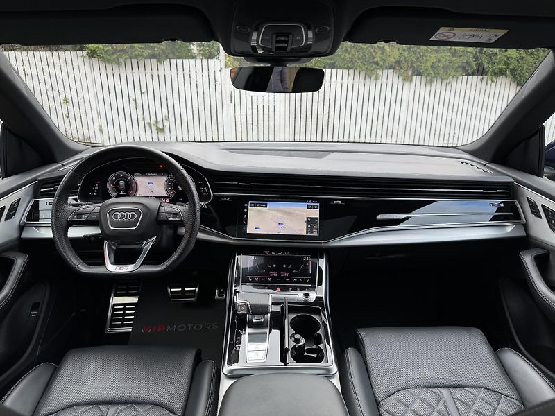 Audi Q8 50TDi-ČR-R22-B&O-NT-TAŽ-MASÁŽ - fotka 17 z 39