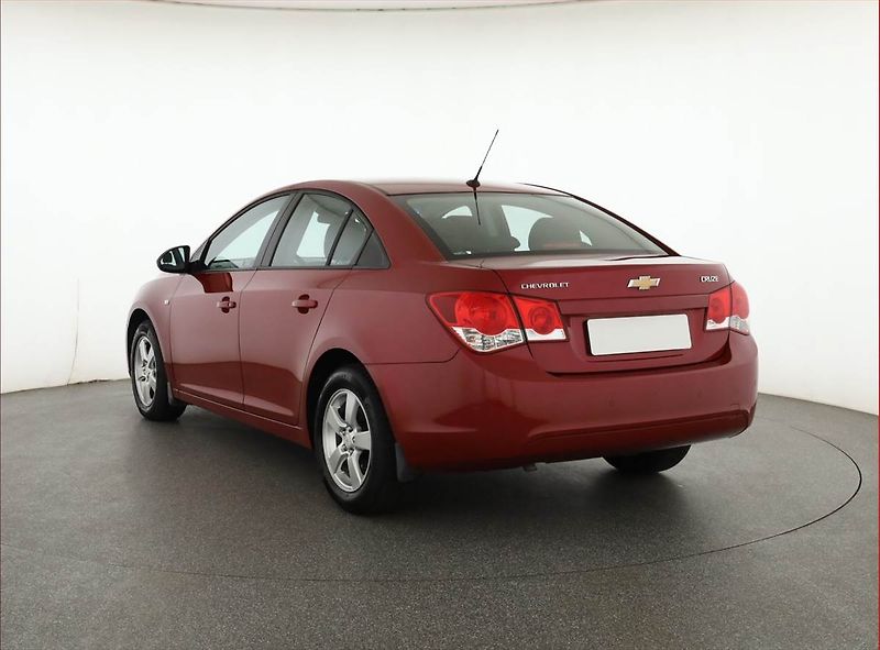 Chevrolet Cruze (2012) 1.6 i 16V, ČR,1.maj, Tempomat - fotka 4 z 13